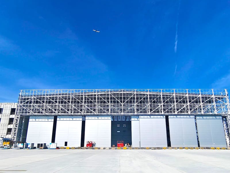 Sebopeho sa tšepe Civil Aviation Hub Hangar